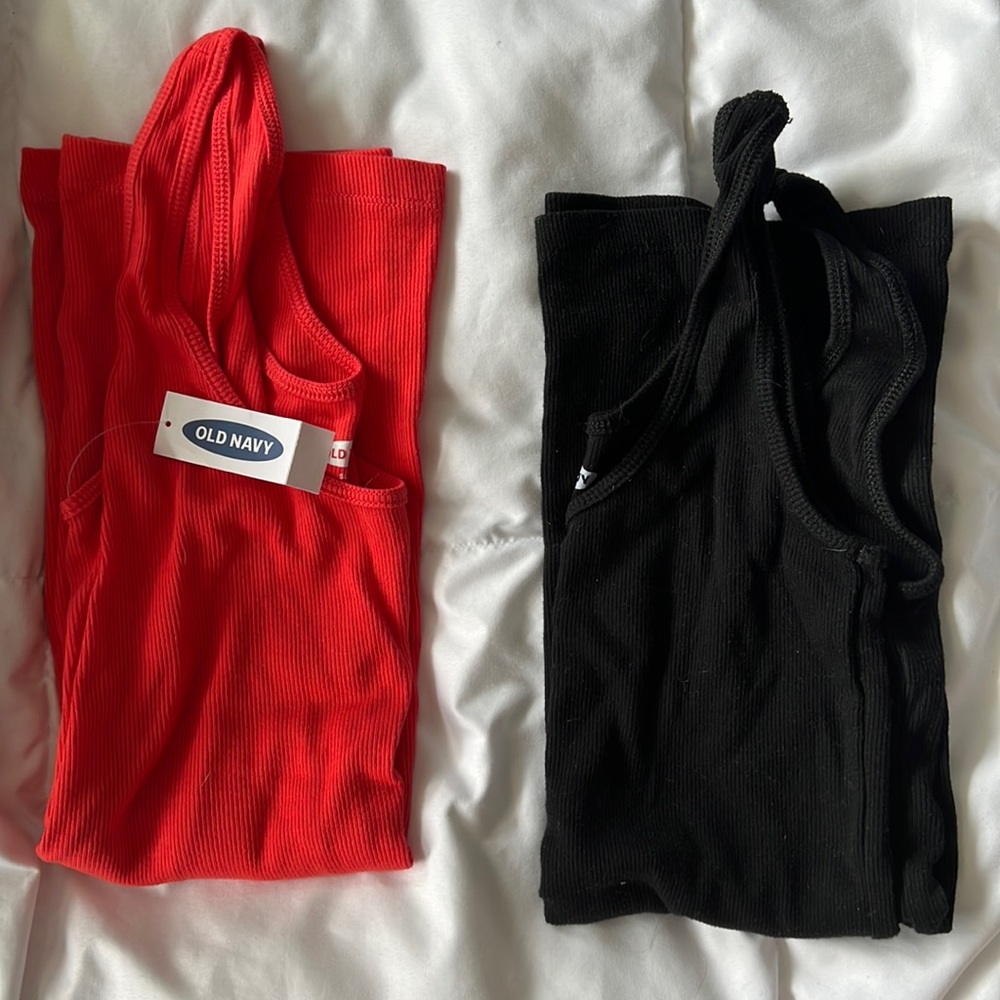 Old Navy Tank Tops